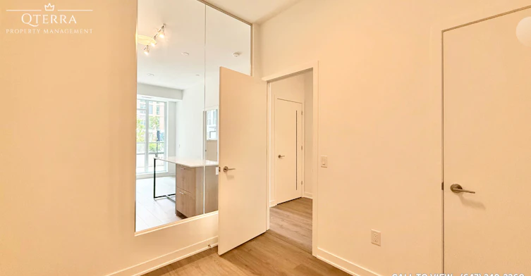 220-30 Dreamers Way, Toronto, ON, M5A 0Y7 - 8