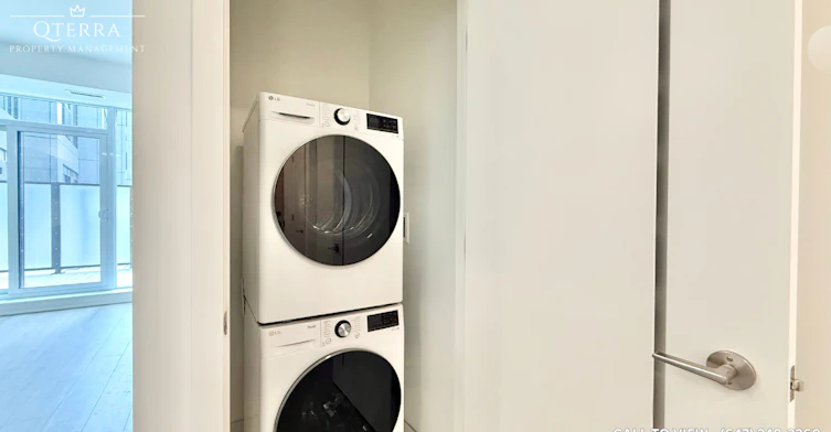 220-30 Dreamers Way, Toronto, ON, M5A 0Y7 - 11