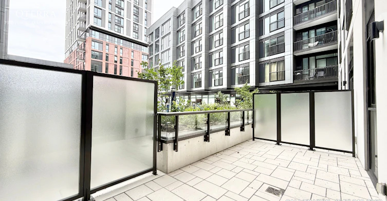 220-30 Dreamers Way, Toronto, ON, M5A 0Y7 - 14