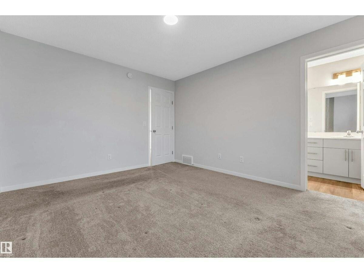 17536 49 Street Northwest, Edmonton, AB, T5Y 4C6 - 11