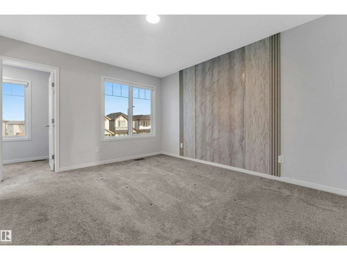 17536 49 Street Northwest, Edmonton, AB, T5Y 4C6 - 17