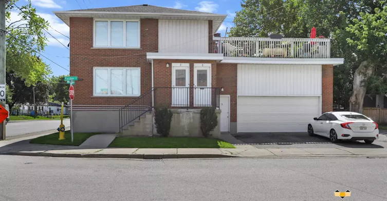 1 - Main-232 Wharncliffe Road North, London, ON, N6H 2B7