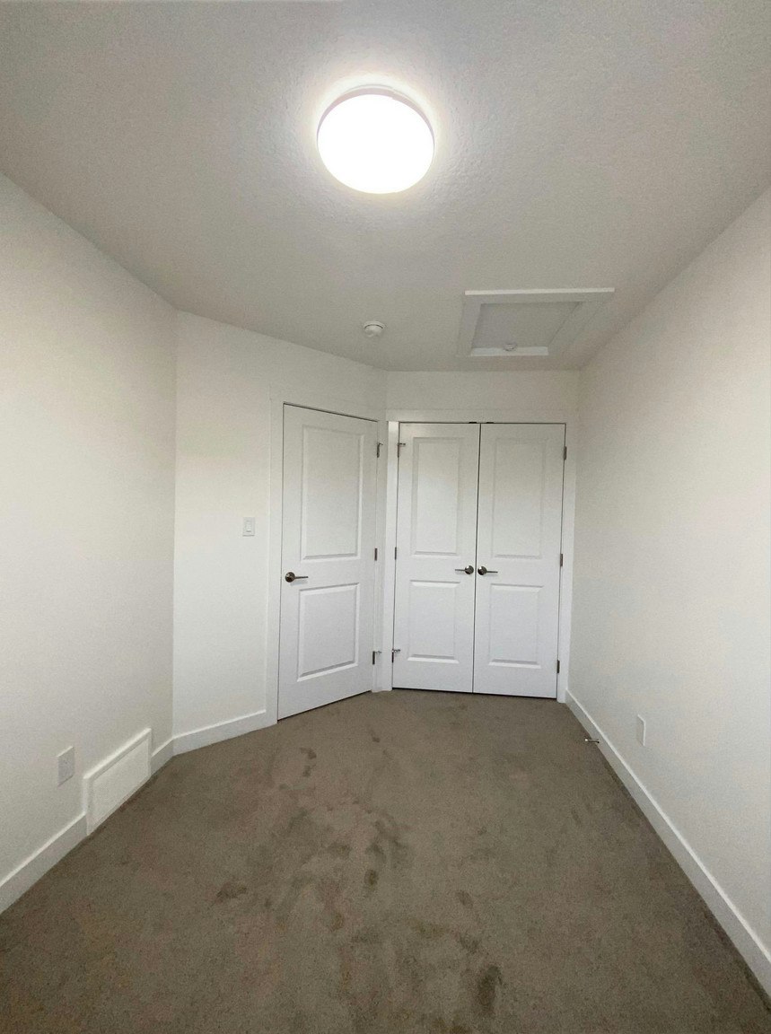 2710 66 Street Southwest, Edmonton, AB, T6X 3H4 - 25