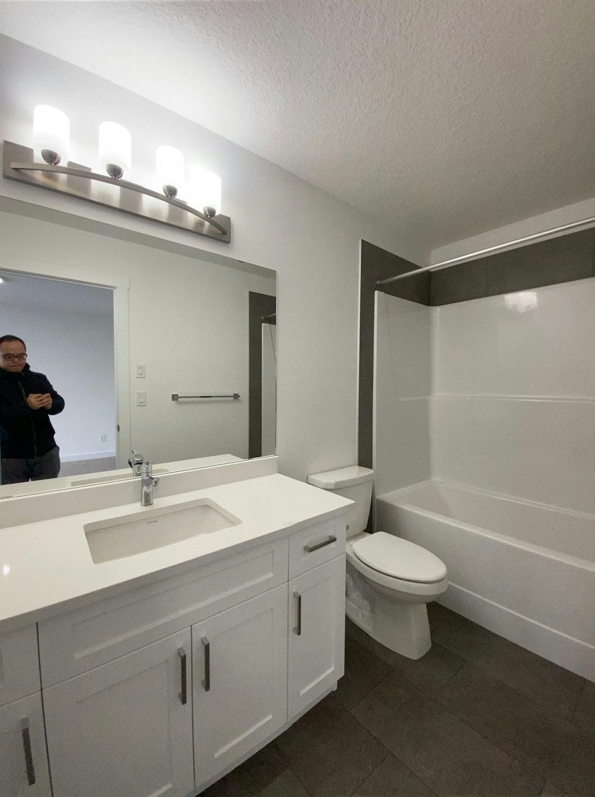 2710 66 Street Southwest, Edmonton, AB, T6X 3H4 - 17
