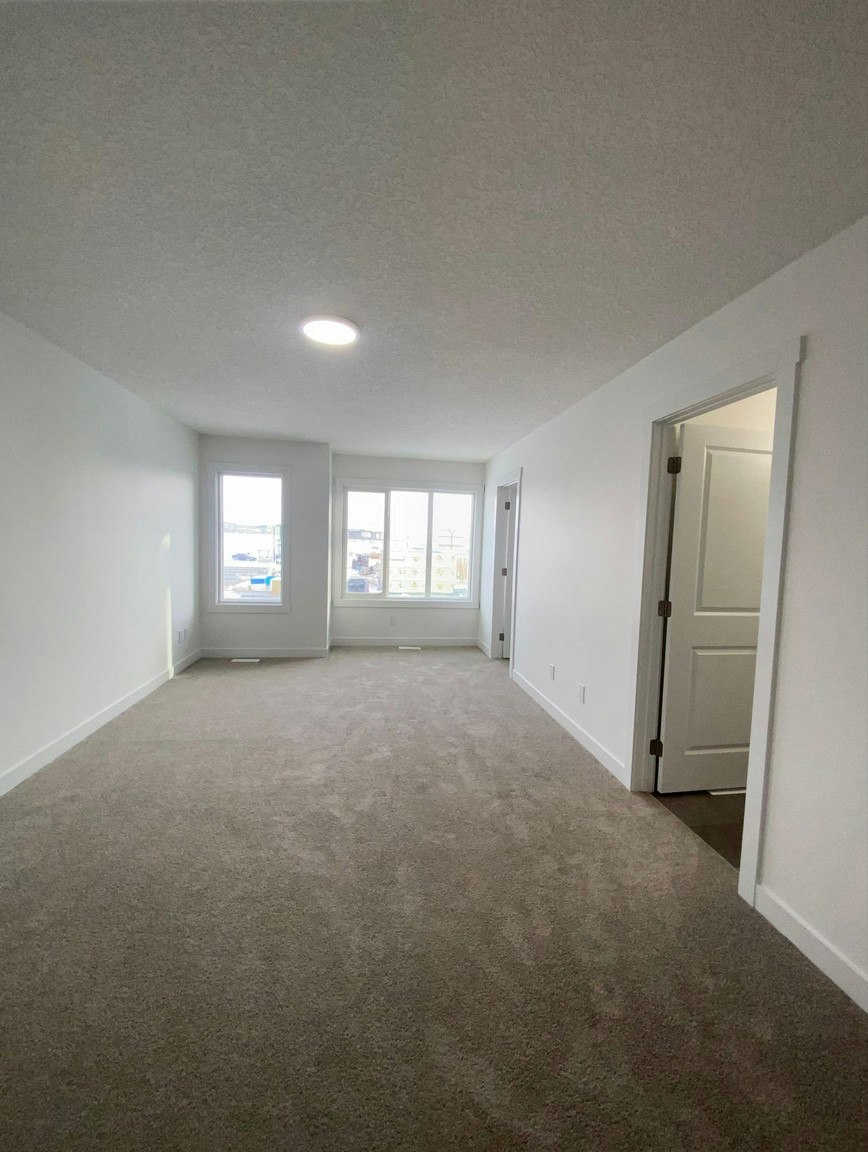 2710 66 Street Southwest, Edmonton, AB, T6X 3H4 - 20