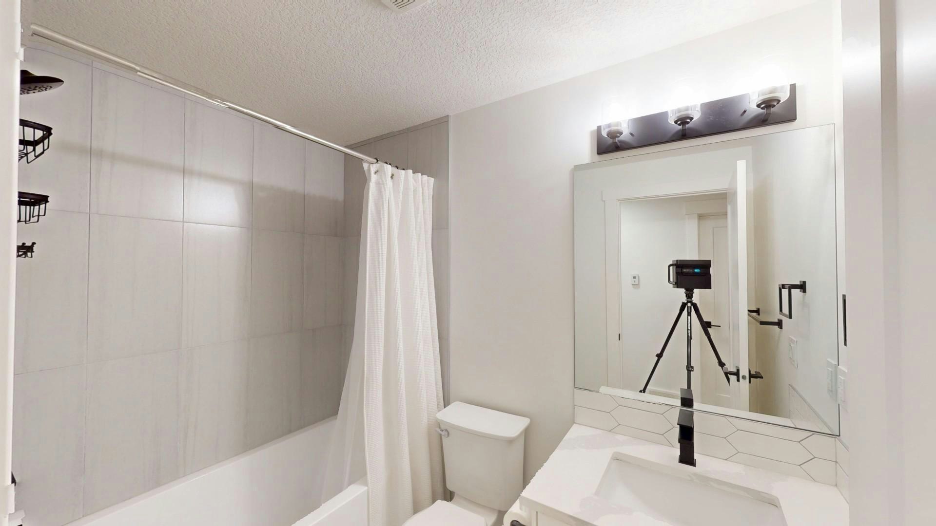 905 21 Avenue NW, Calgary, AB, T2M 1K7 - 12