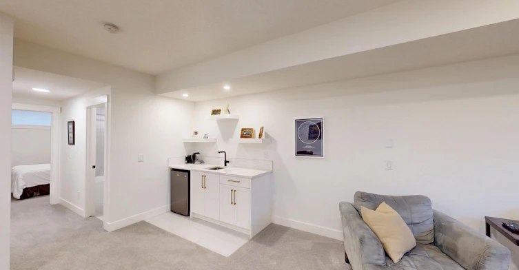 905 21 Avenue NW, Calgary, AB, T2M 1K7 - 11