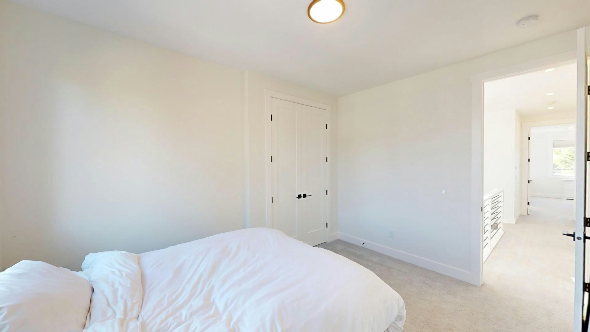 905 21 Avenue NW, Calgary, AB, T2M 1K7 - 23
