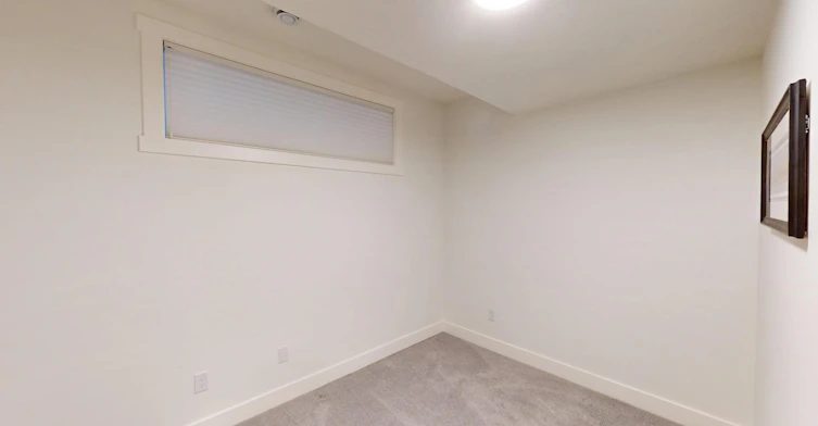 905 21 Avenue NW, Calgary, AB, T2M 1K7 - 13