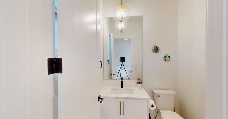 905 21 Avenue NW, Calgary, AB, T2M 1K7 - 17