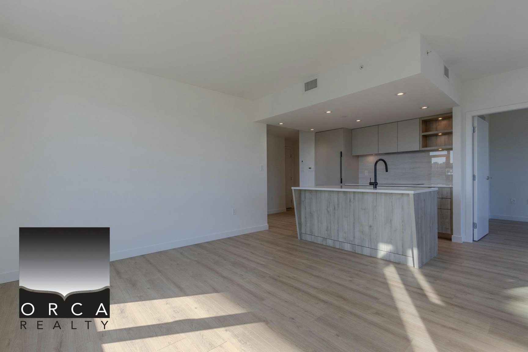 755 Harbour Side, North Vancouver, BC, V7P 0G1 - 25