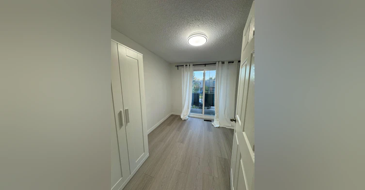 6817 Huntsbay Road Northwest, Calgary, AB, T2K 4R2 - 7