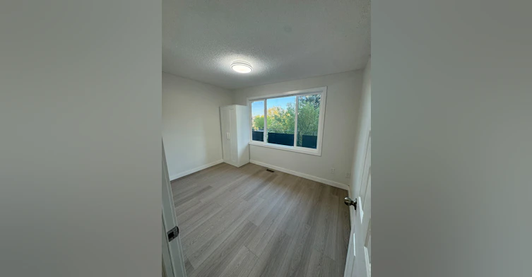 6817 Huntsbay Road Northwest, Calgary, AB, T2K 4R2 - 8