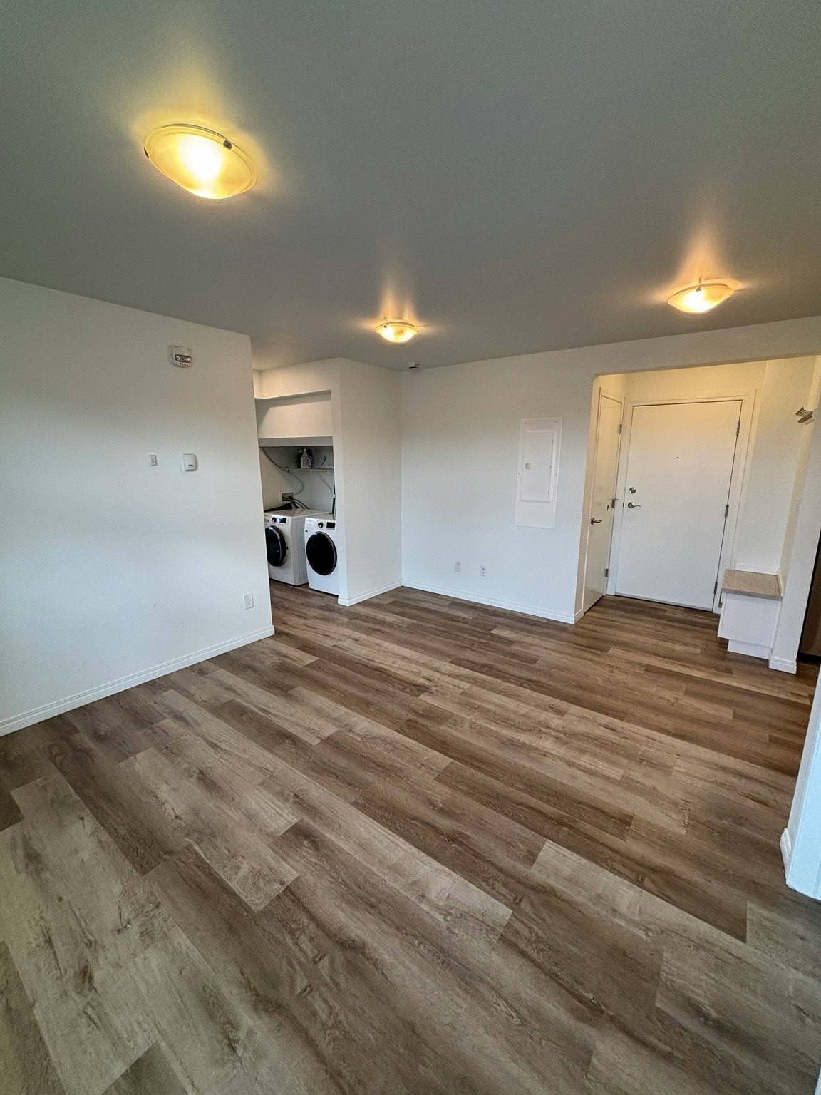 201-3611 118 Avenue Northwest, Edmonton, AB, T5W 0Z5 - 6