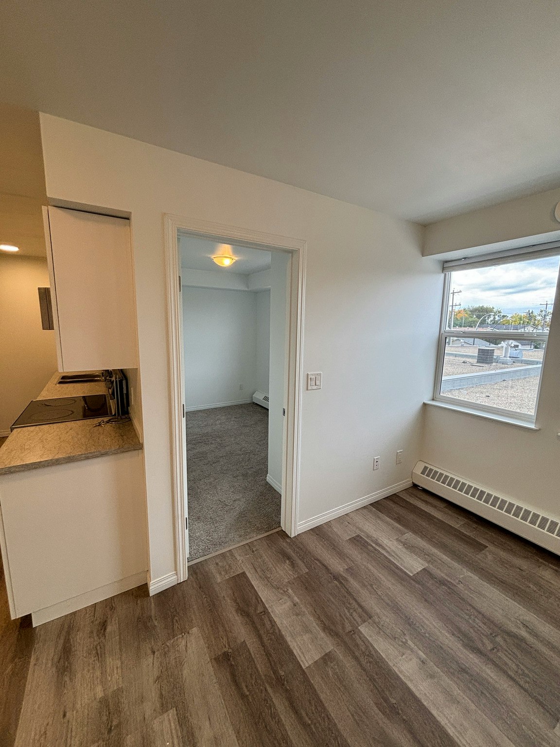 201-3611 118 Avenue Northwest, Edmonton, AB, T5W 0Z5 - 12