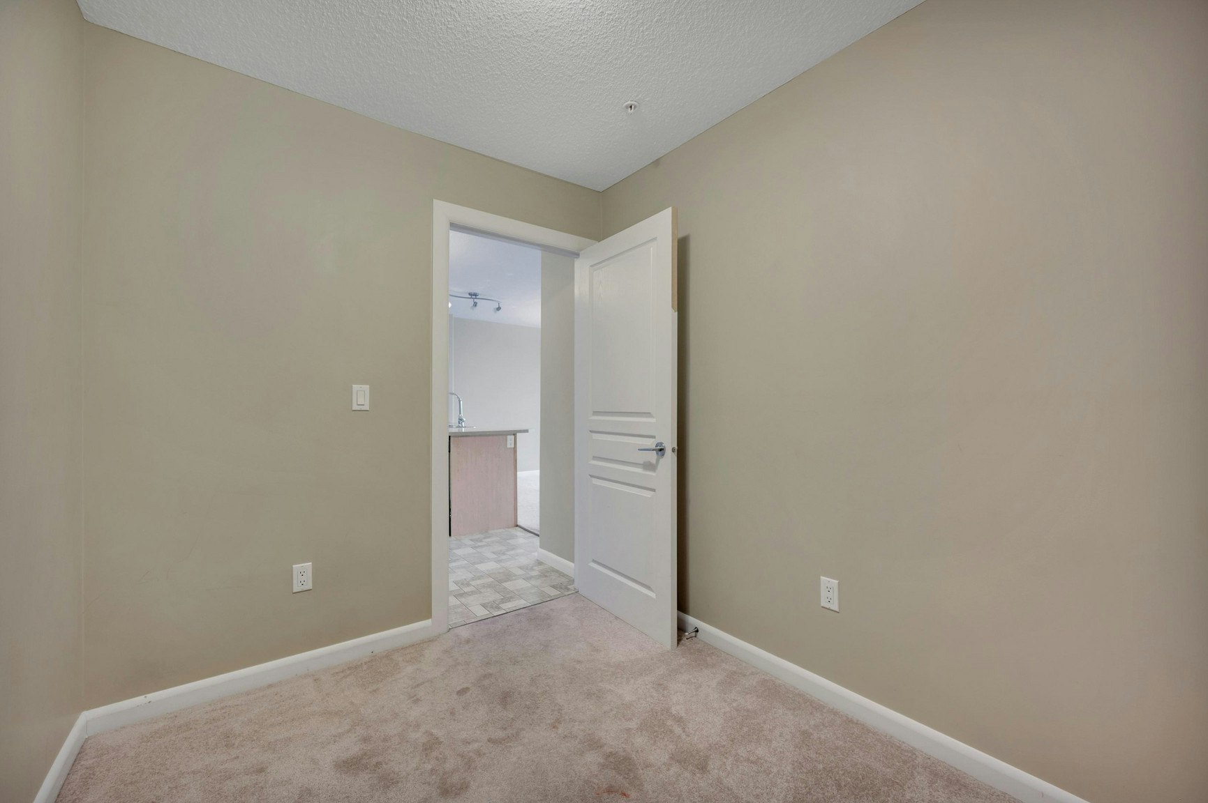 221-300 Palisades Way, Rural Strathcona County, AB, T8H 2T9 - 5