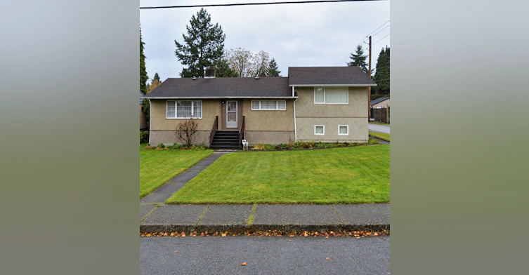 904 1st Street, New Westminster, BC, V3L 2J2