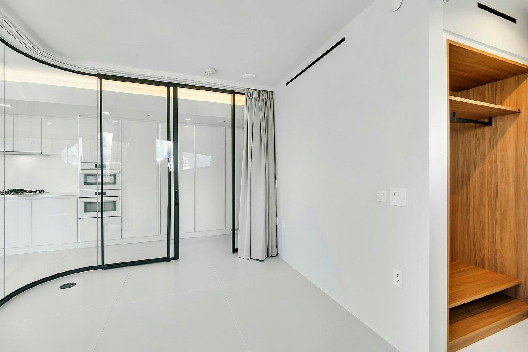 2008-1033 Nelson Street, Vancouver, BC, V6E 0E5 - 4