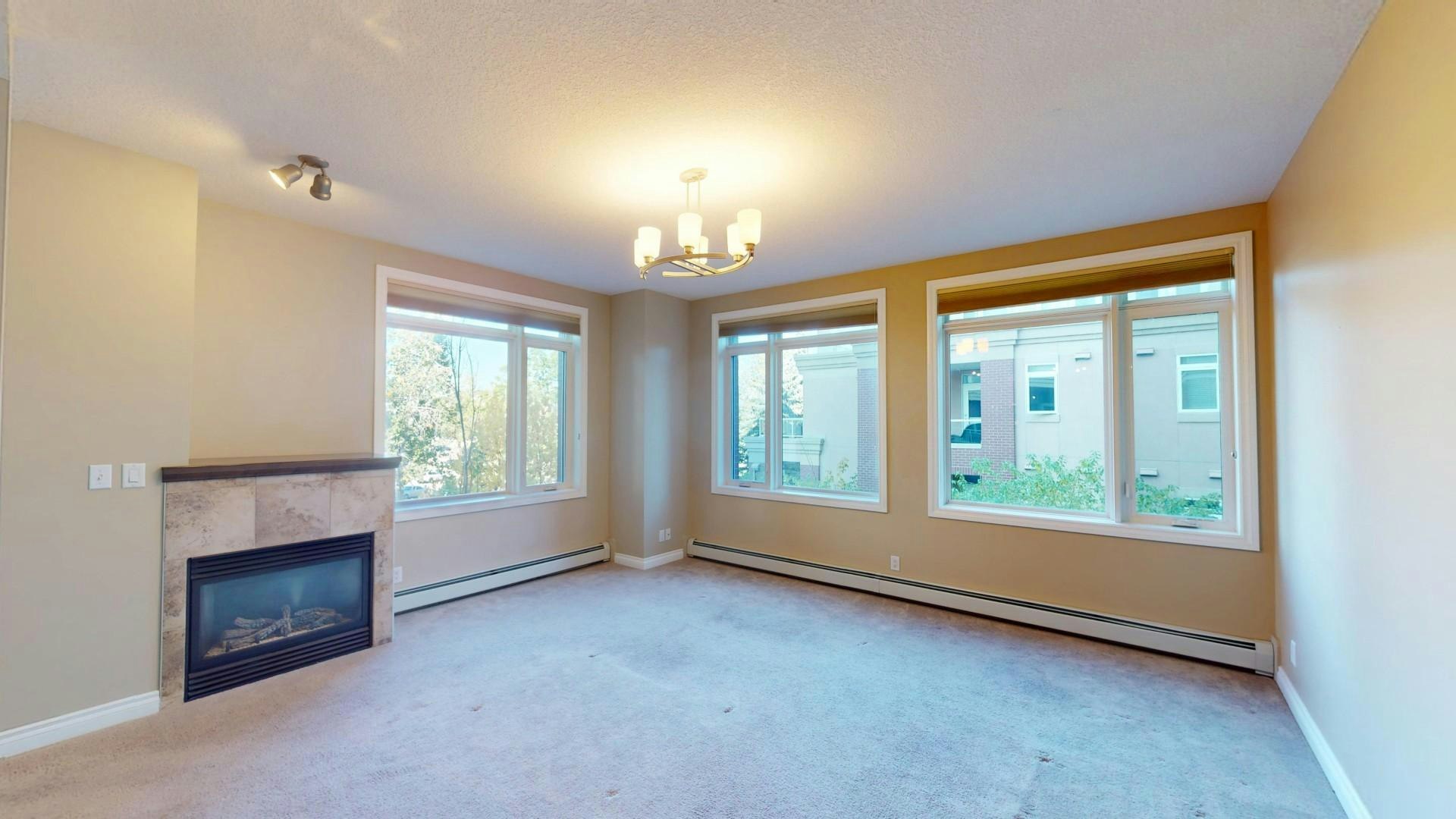 24 Hemlock Crescent SW, Calgary, AB, T3C 2Z1 - 4
