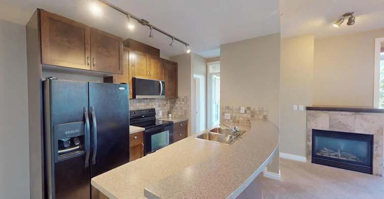 24 Hemlock Crescent SW, Calgary, AB, T3C 2Z1 - 2