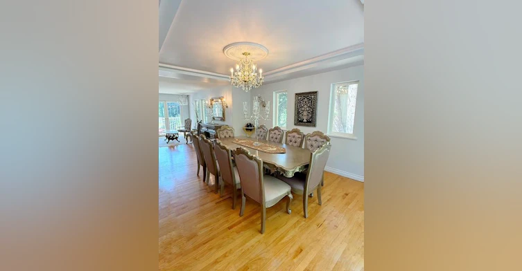 4501A Woodgreen Drive, West Vancouver, BC, V7S 2T8