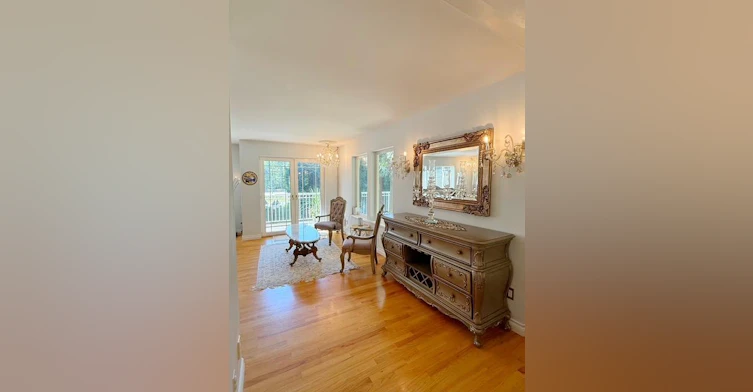4501A Woodgreen Drive, West Vancouver, BC, V7S 2T8 - 2