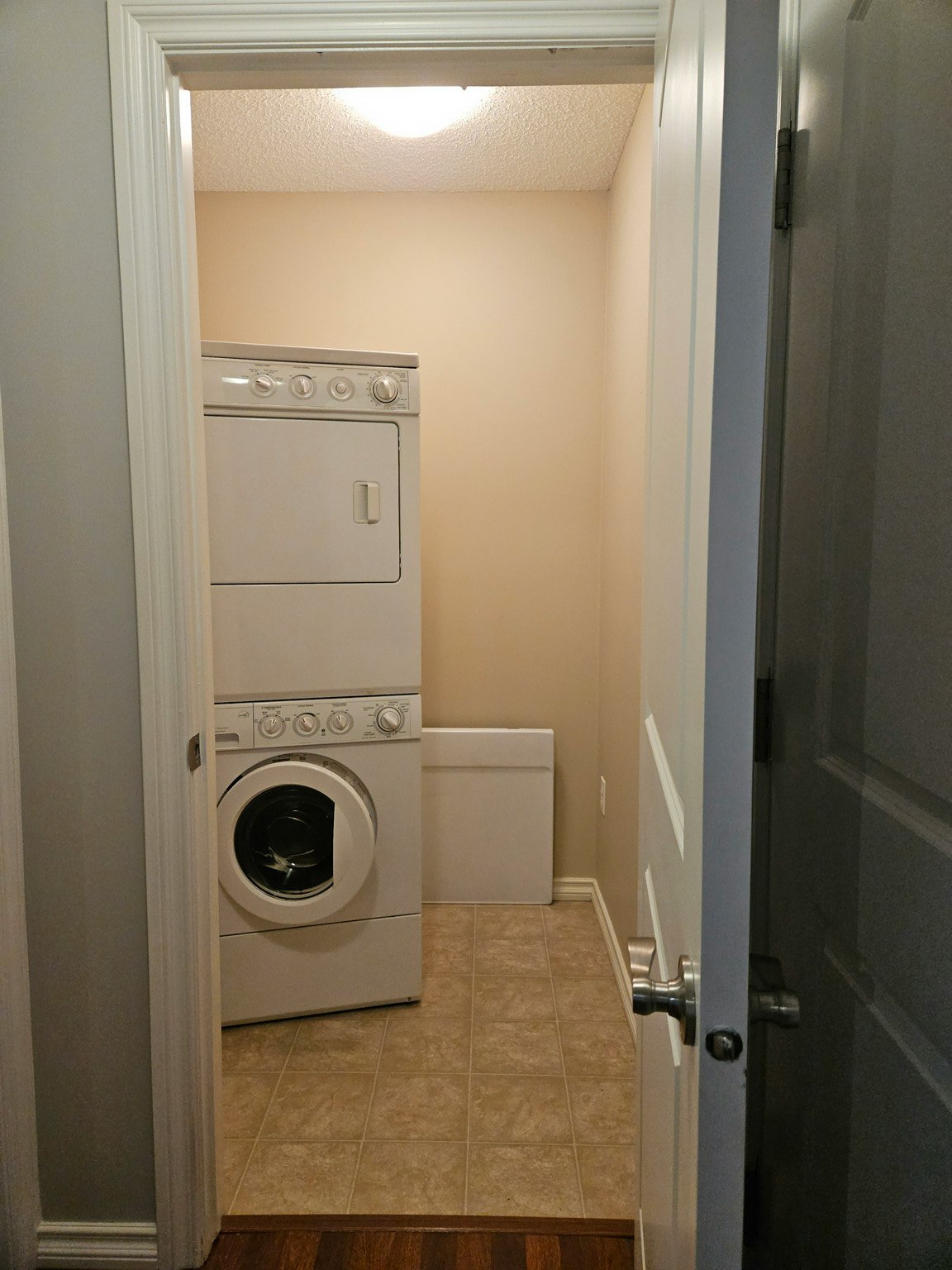 103 Wellman Crescent, Saskatoon, SK, S7T 0C1 - 7