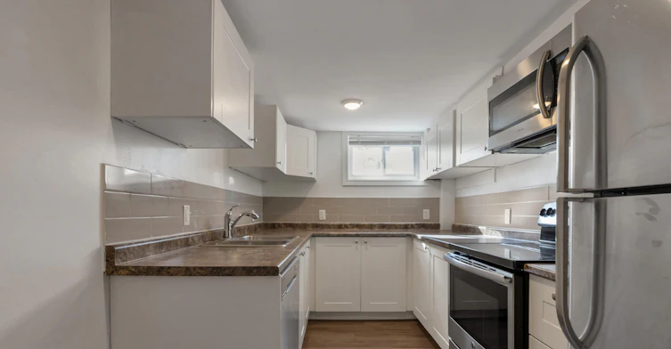 115 Bayview Drive, Barrie, ON, L4N 3P3 - 6