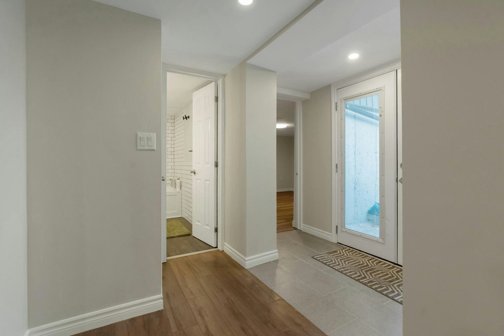 115 Bayview Drive, Barrie, ON, L4N 3P3 - 4