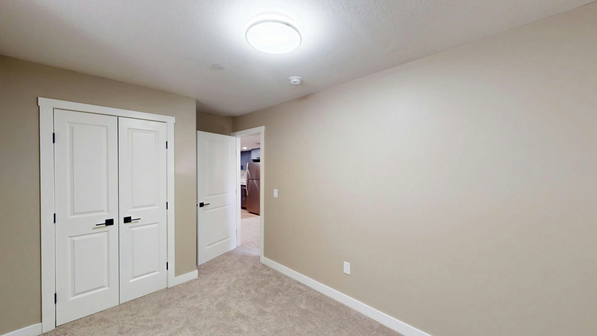 195 Livingston Avenue Ne, Calgary, AB, T3P 0V8 - 8