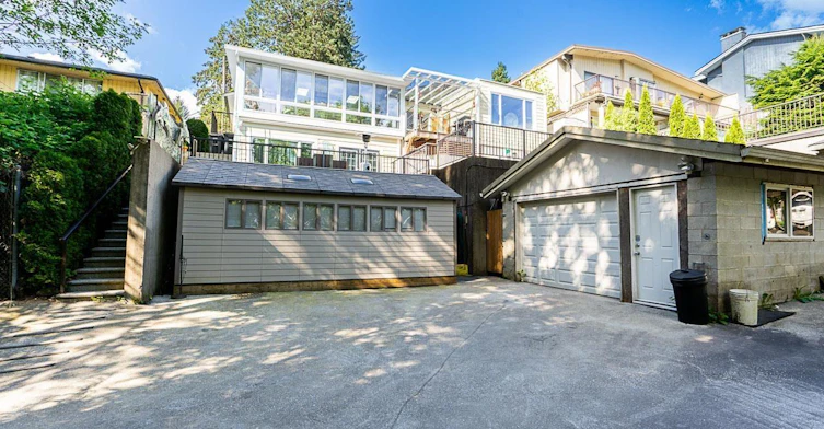 5823 Highfield Drive, Burnaby, BC, V5B 1K6 - 20