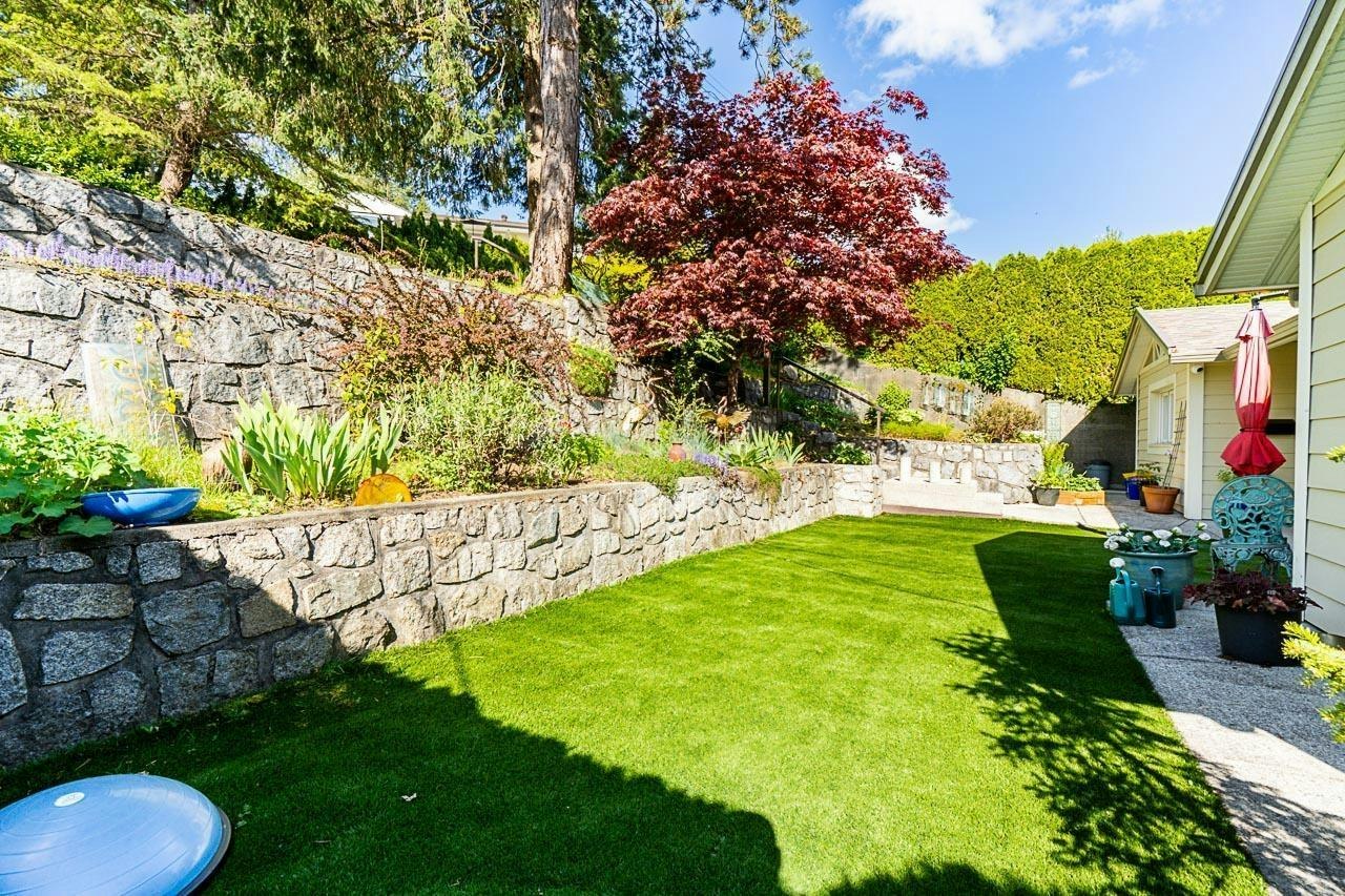 5823 Highfield Drive, Burnaby, BC, V5B 1K6