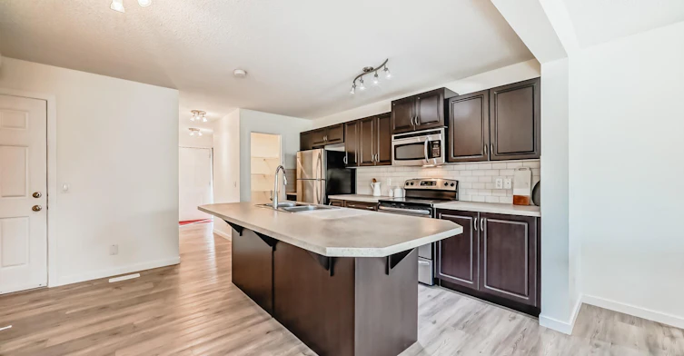 790 River Heights Crescent, Cochrane, AB, T4C 0J3 - 4