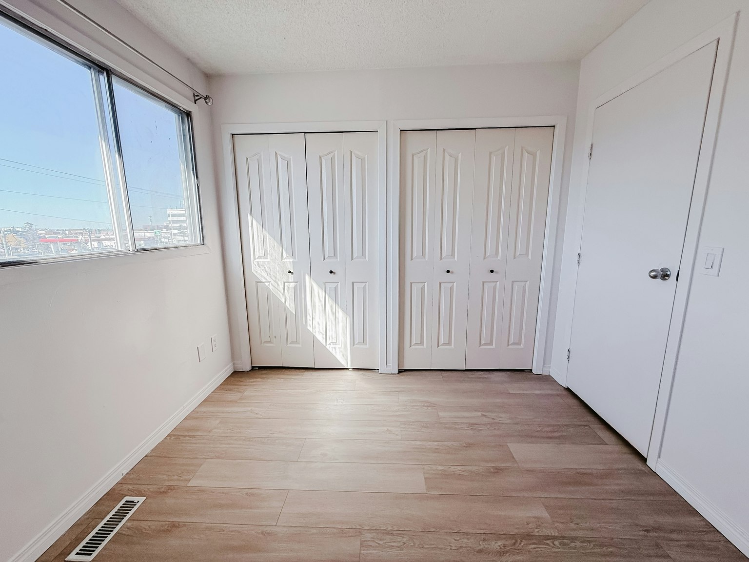 5-2519 38 Street Northeast, Calgary, AB, T1Y 4W8 - 11