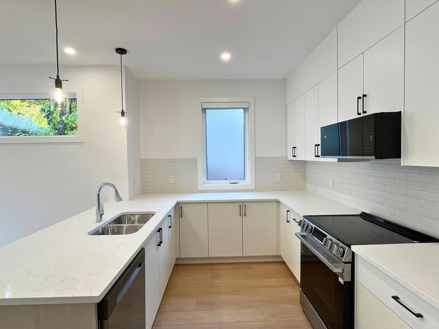 4840 Montana Crescent Northwest, Calgary, AB, T3B 1E7 - 9