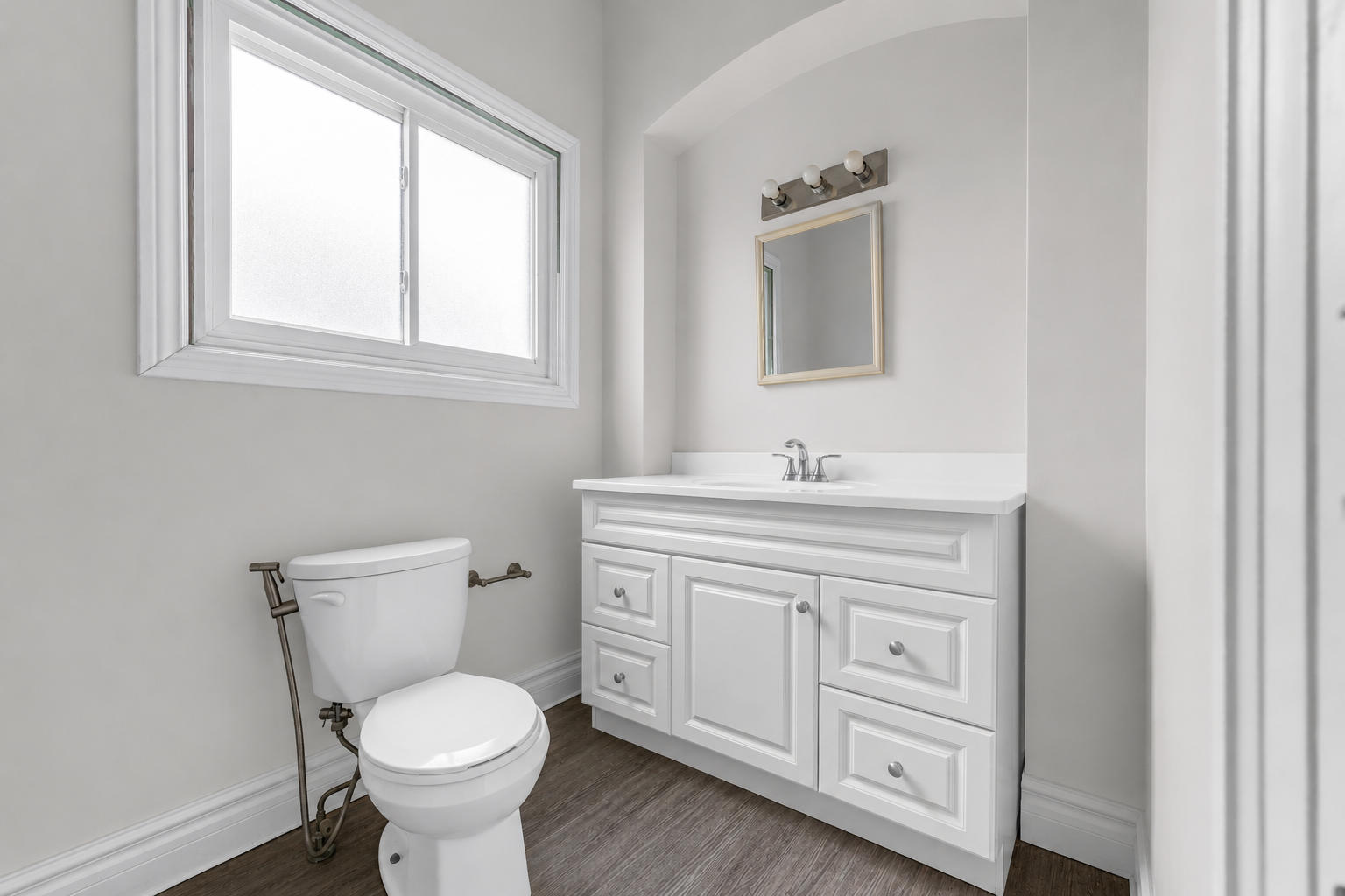 127 Ontario Street, St. Catharines, ON, L2R 5J9 - 2