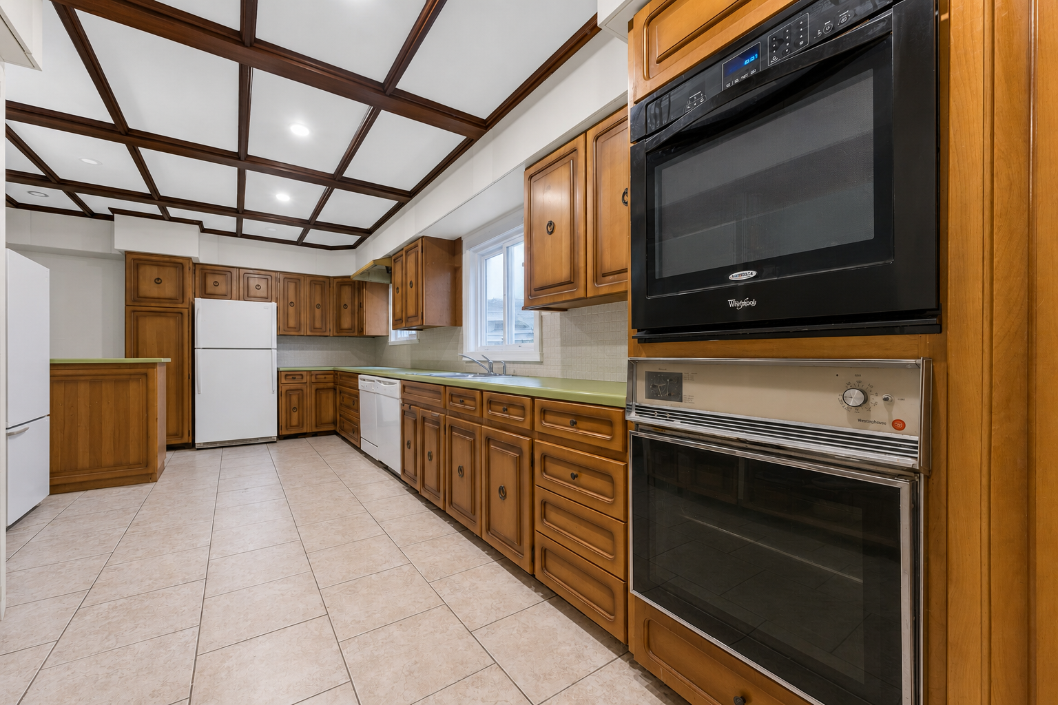 127 Ontario Street, St. Catharines, ON, L2R 5J9 - 3