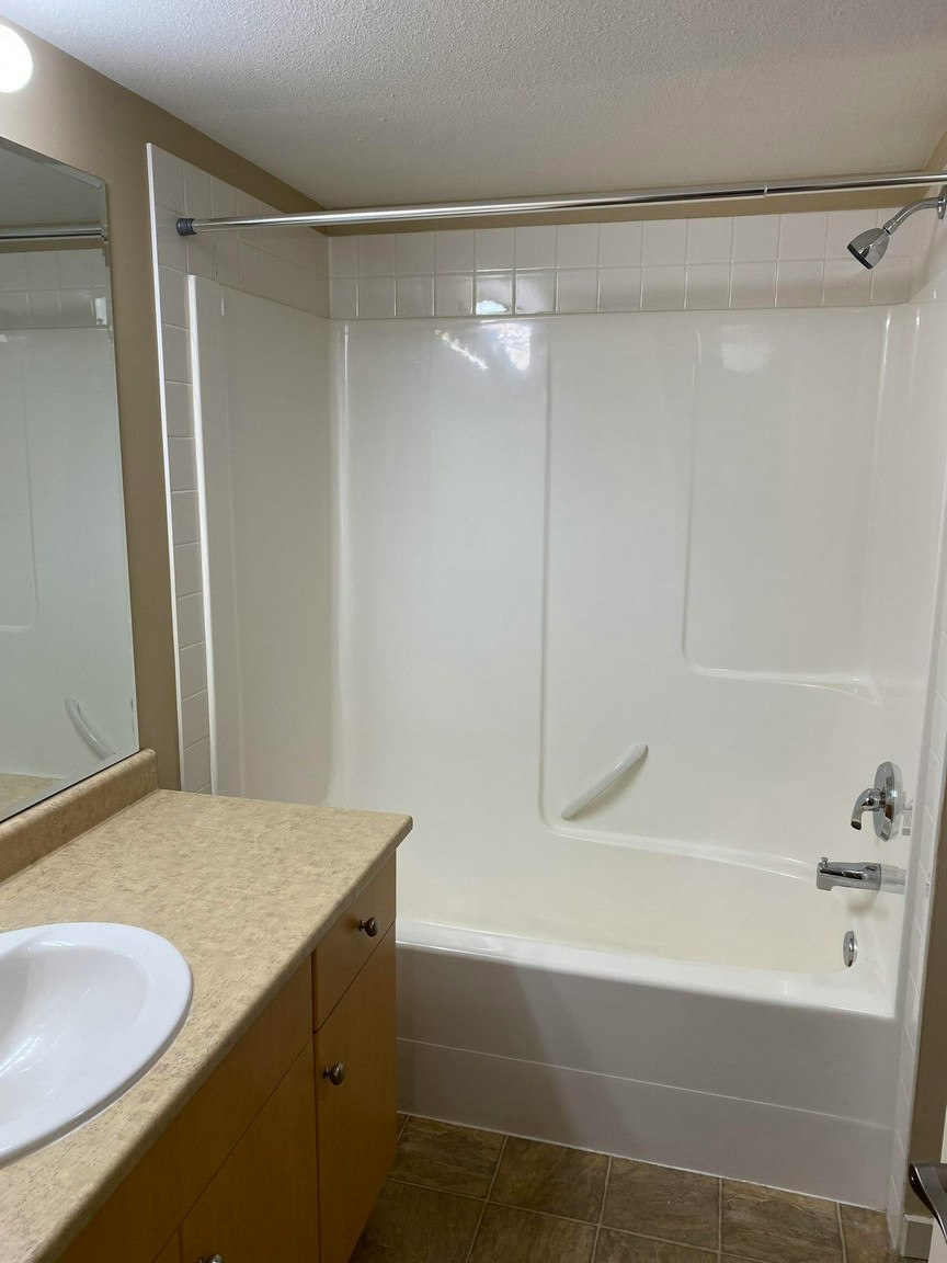 212-33353 Marshall Road, Abbotsford, BC, V2S 8N9 - 10