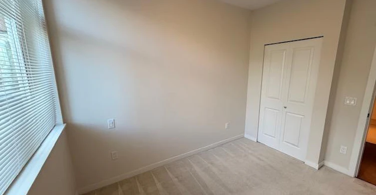 205-217 West 8th Street, North Vancouver, BC, V7M 3L8 - 10