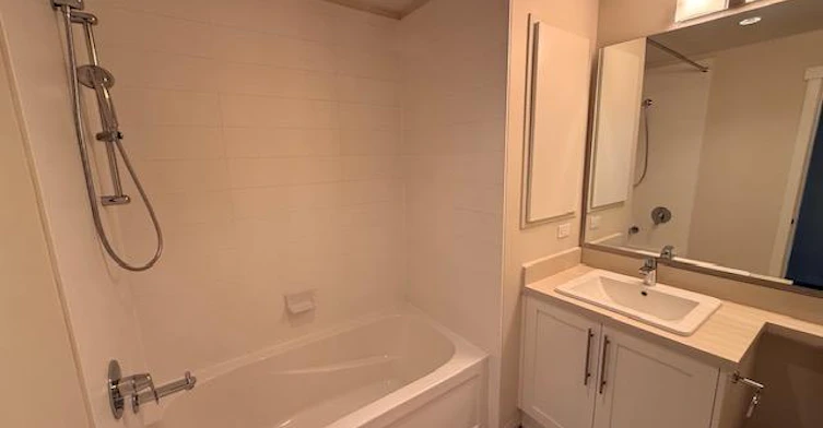 205-217 West 8th Street, North Vancouver, BC, V7M 3L8 - 13