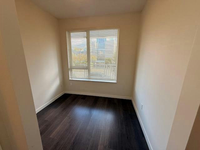 205-217 West 8th Street, North Vancouver, BC, V7M 3L8 - 11
