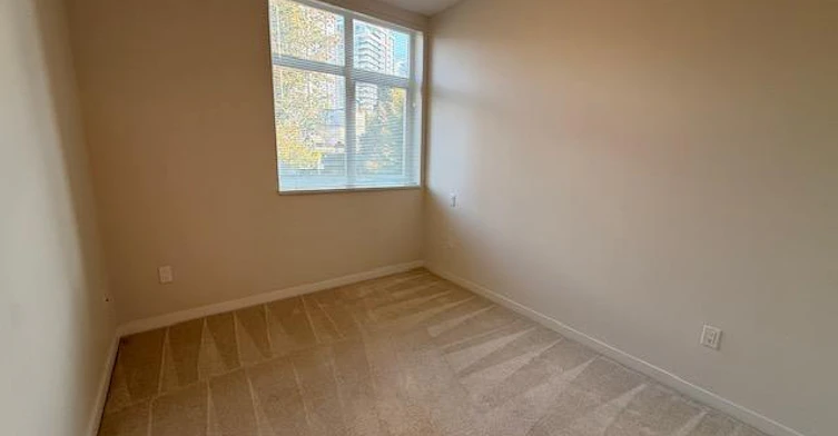 205-217 West 8th Street, North Vancouver, BC, V7M 3L8 - 9