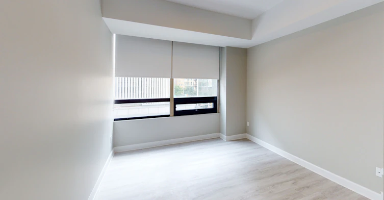 202-170 Metcalfe, Ottawa, ON, K2P 1P3