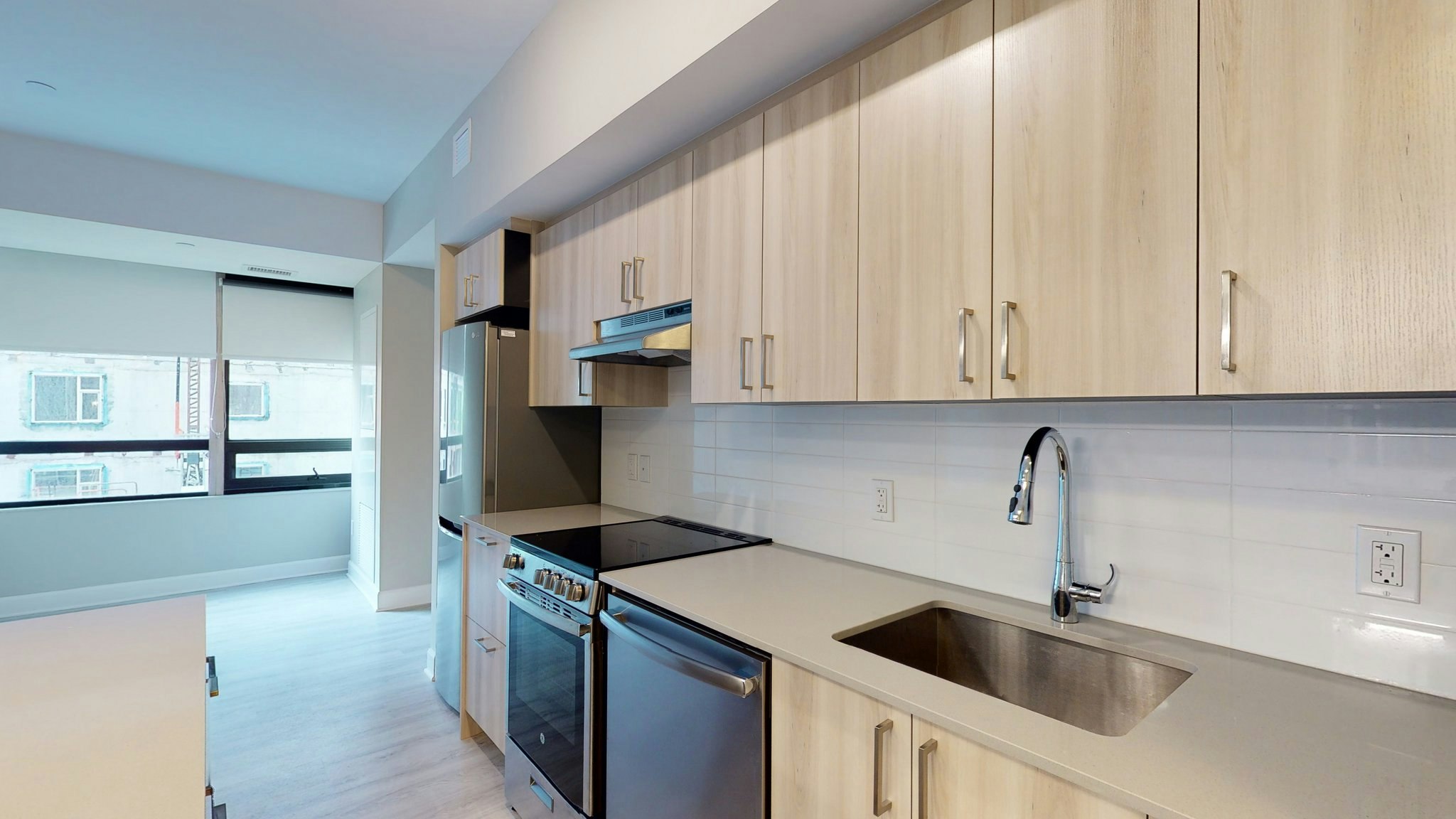 603-170 Metcalfe, Ottawa, ON, K2P 1P3 - 2