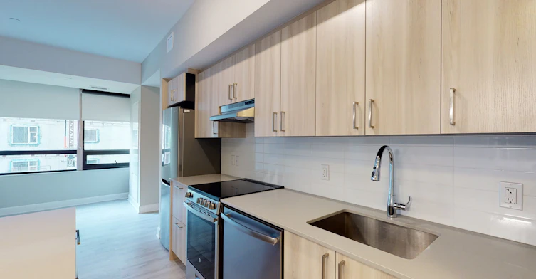 603-170 Metcalfe, Ottawa, ON, K2P 1P3 - 2