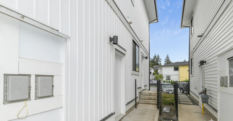 Basement-20157 Beacon Road, Hope, BC, V0X 1L2 - 2