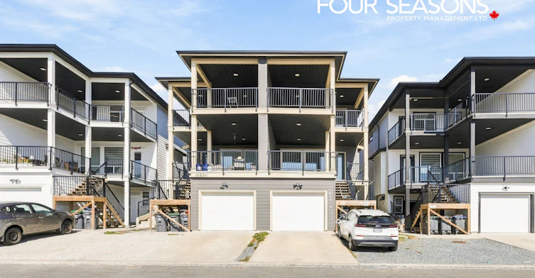 16694 16 Avenue, Surrey, BC, V3Z 9M4