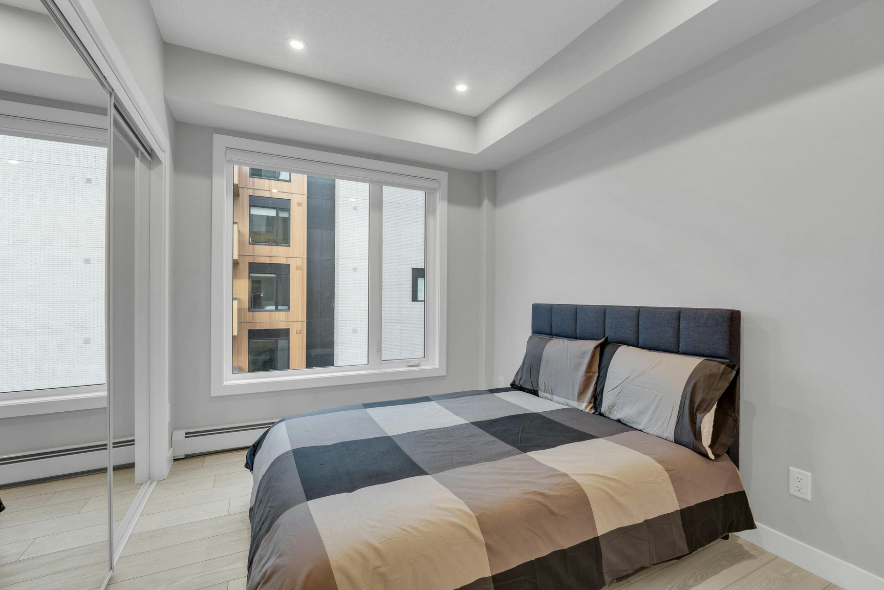 8370 Broadcast Avenue Southwest, Calgary, AB, T3H 6L3 - 13