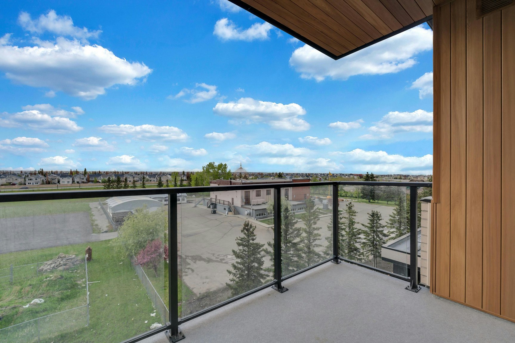 8370 Broadcast Avenue Southwest, Calgary, AB, T3H 6L3 - 25