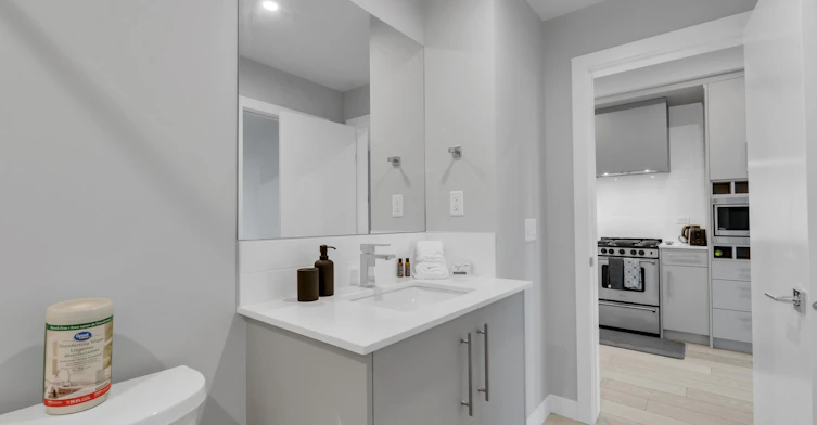 8370 Broadcast Avenue Southwest, Calgary, AB, T3H 6L3 - 18